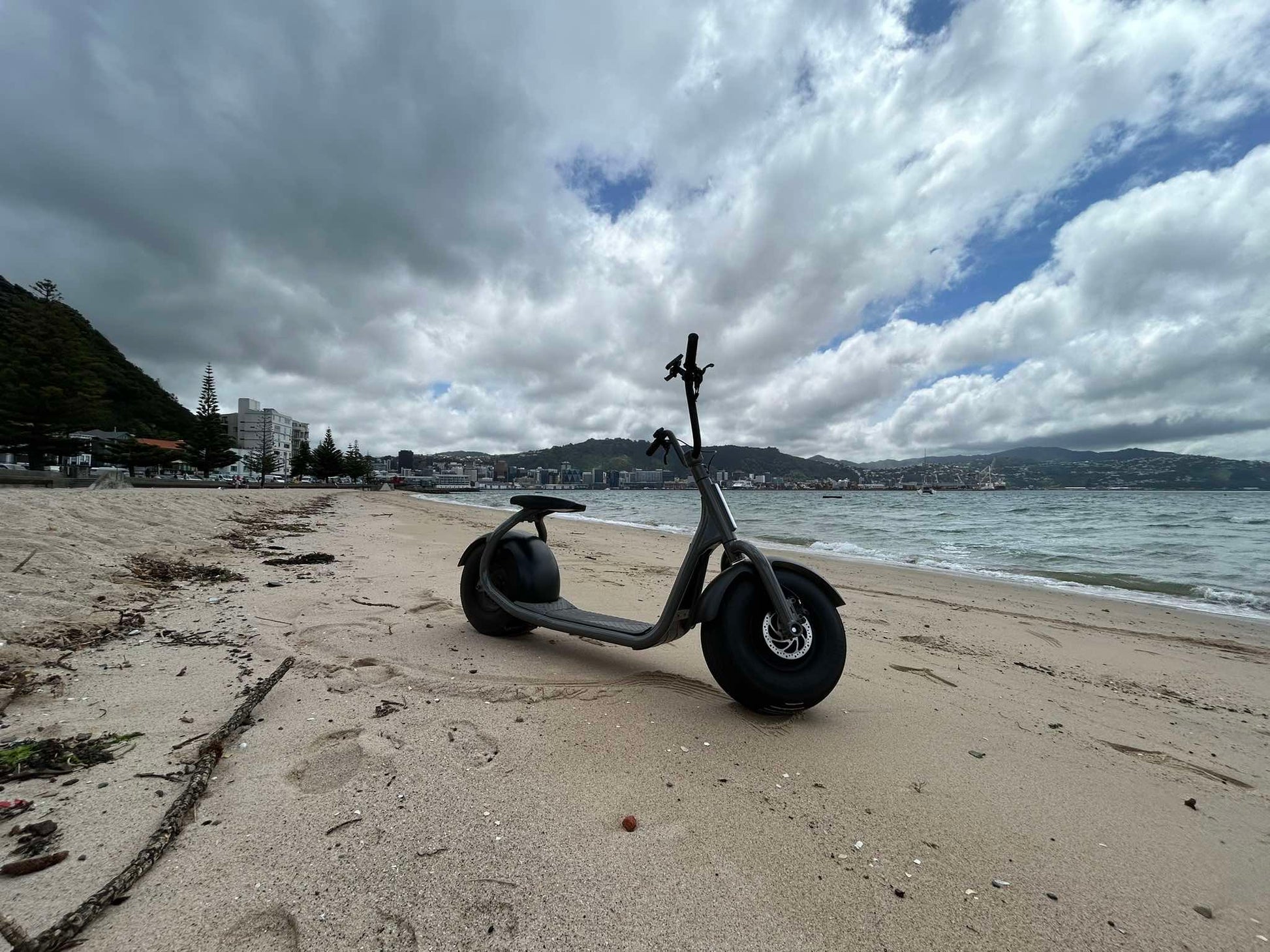 Kaaspeed K1S Fat Tyre Self Balancing E Scooter matt black on beach