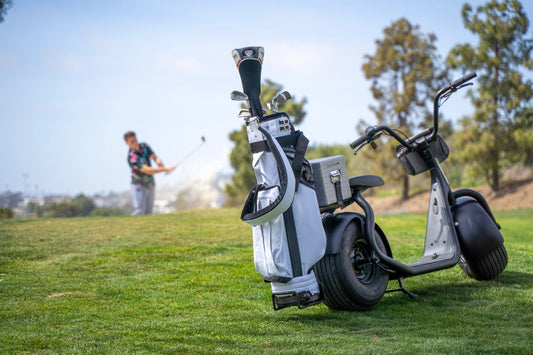 Kaaspeed K1S Fat Tyre Self Balancing E Scooter black with golf clubs
