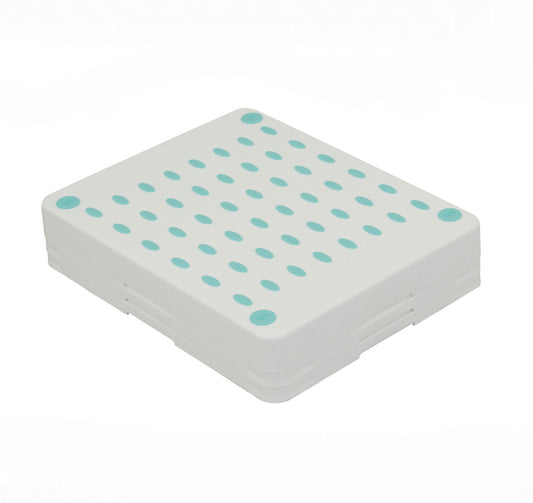 Prima Bath Step in mint with non-slip pads